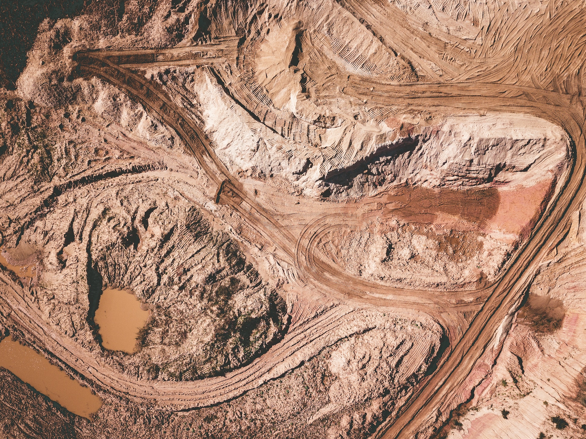 Codelco Languishes Under New Taxes and Falling Output, Complicating South American Copper Growth